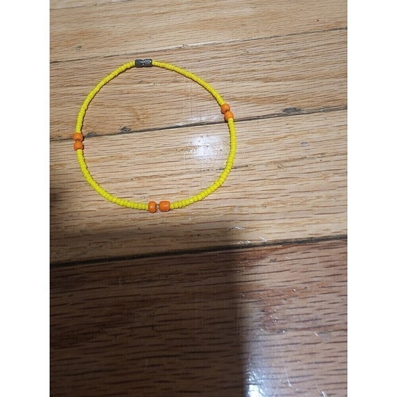 Women's Handmade Yellow Beaded Anklet - Picture 1 of 3